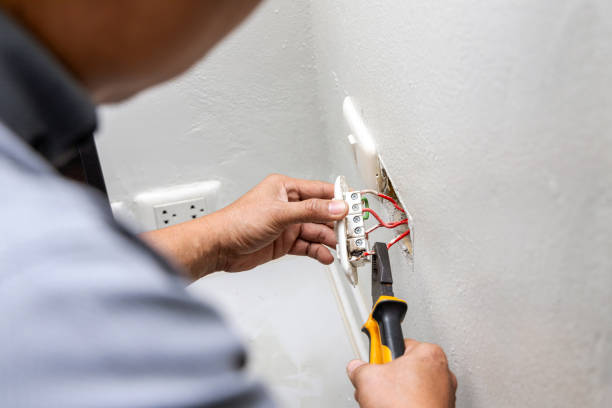 Best Electrical Troubleshooting Services  in Northwoods, MO